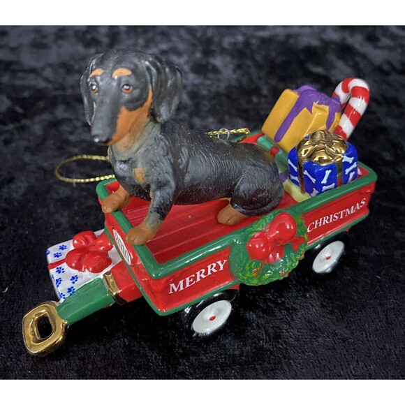 Danbury Mint Dachshund Christmas Ornament Dog Red Wagon 2010 A Waggin Holiday - Picture 6 of 8